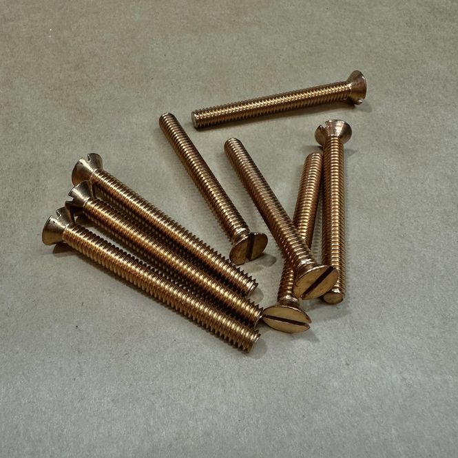 Hovedbilde Bronse maskinskrue